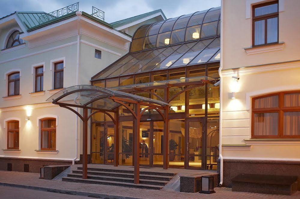 Hotel Dvor Podznoeva - Business Building Pskov Exteriér fotografie